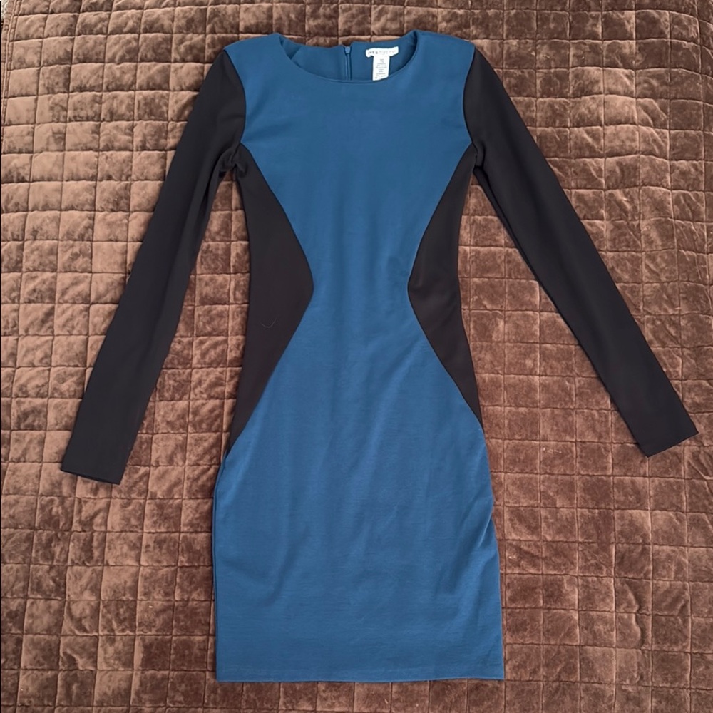 Bar III blue and black illusion dress sz md